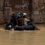 पाकिस्तानमा २४ घन्टा यता बर्षा र बाढीबाट ५४ को मृत्यु