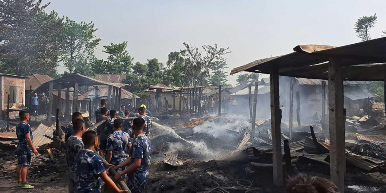 सप्तरीको चिम्टीमा भीषण आगलागी, १ सय बढी घर जलेर नष्ट