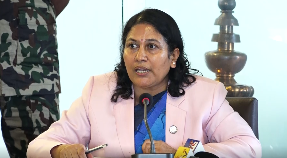 रसिया जाने विद्यार्थीलाई अध्ययन अनुमति पत्र दिन्छौँ : शिक्षामन्त्री भट्टराई