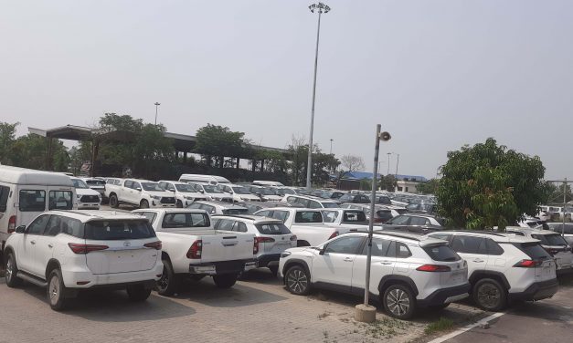 २० वर्ष पुराना सवारीको लगत कट्टा गर्न दुई वर्षको आयकर छुट, ईभीको कर यथावत