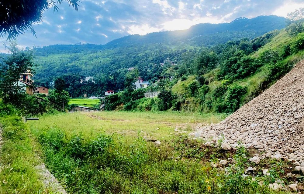 दुई वर्षदेखि खेलमैदान अलपत्र