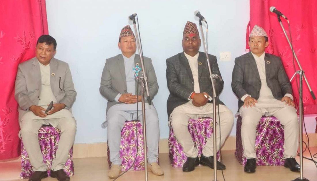कोशीमा कांग्रेसका मन्त्रीले लिए शपथ, हिक्मत नेतृत्वको मन्त्रिपरिषद्ले पायो पूर्णता