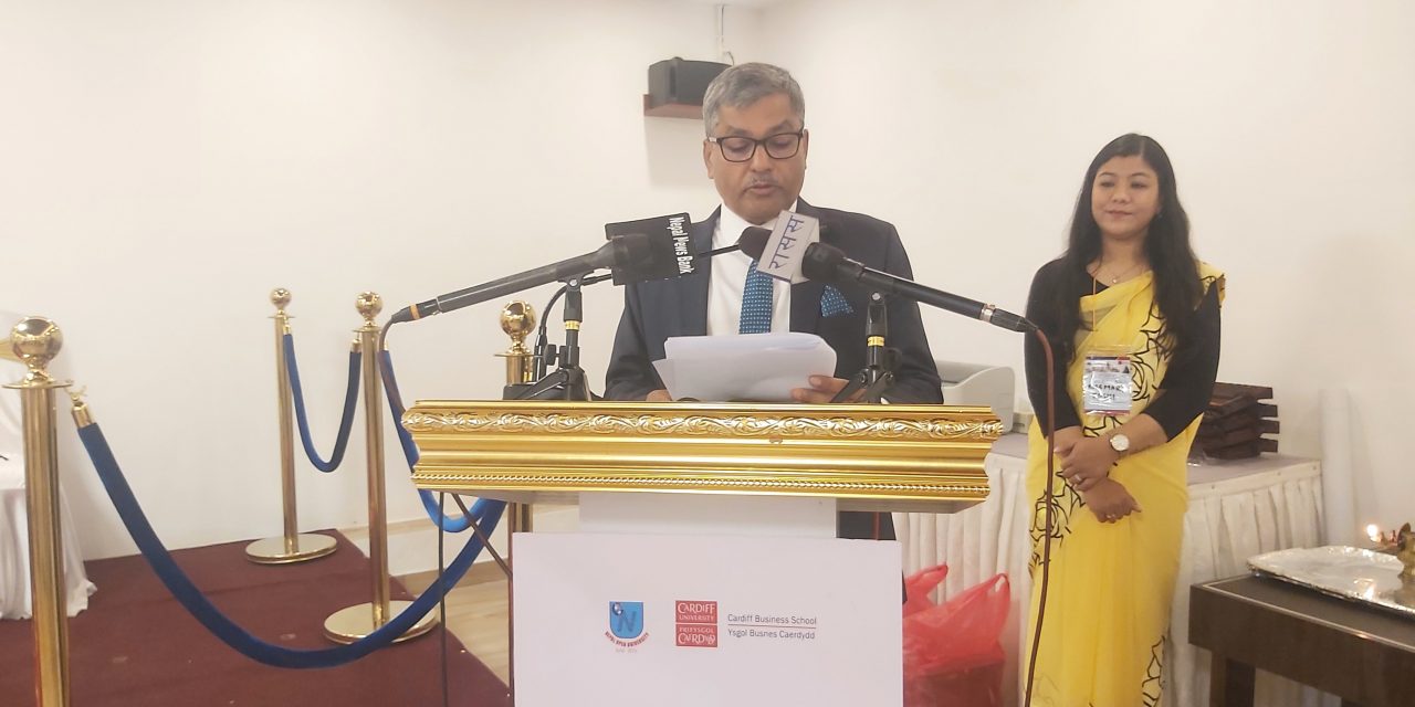 भूकम्प र कोभिडपछि खस्किएको अर्थतन्त्रमा सुधार भएको छ : गभर्नर अधिकारी