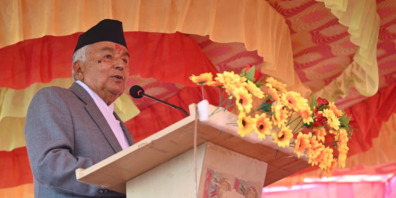 झोलुङ्गे पुल निर्माणले सुस्तावासीको जीवनयापन सहज : राष्ट्रपति पौडेल