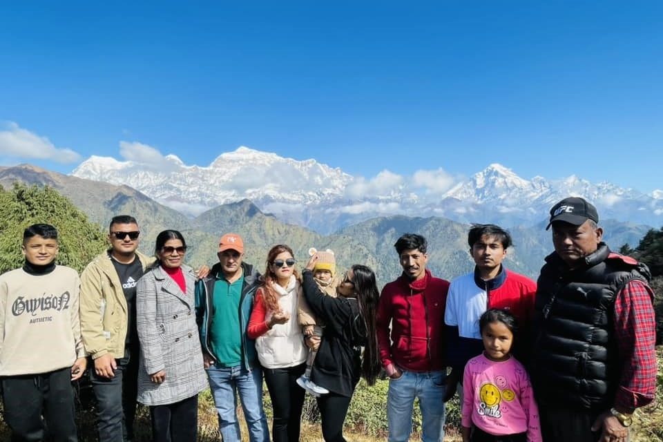 ढोरपाटनको ‘भ्यू प्वाइन्ट’ जलजला