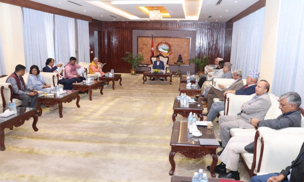 सत्तारुढ दलको ७ बुँदे साझा दृष्टिकोण : भिड जम्मा पारेर अनुसन्धान प्रभावित पार्न पाइँदैन