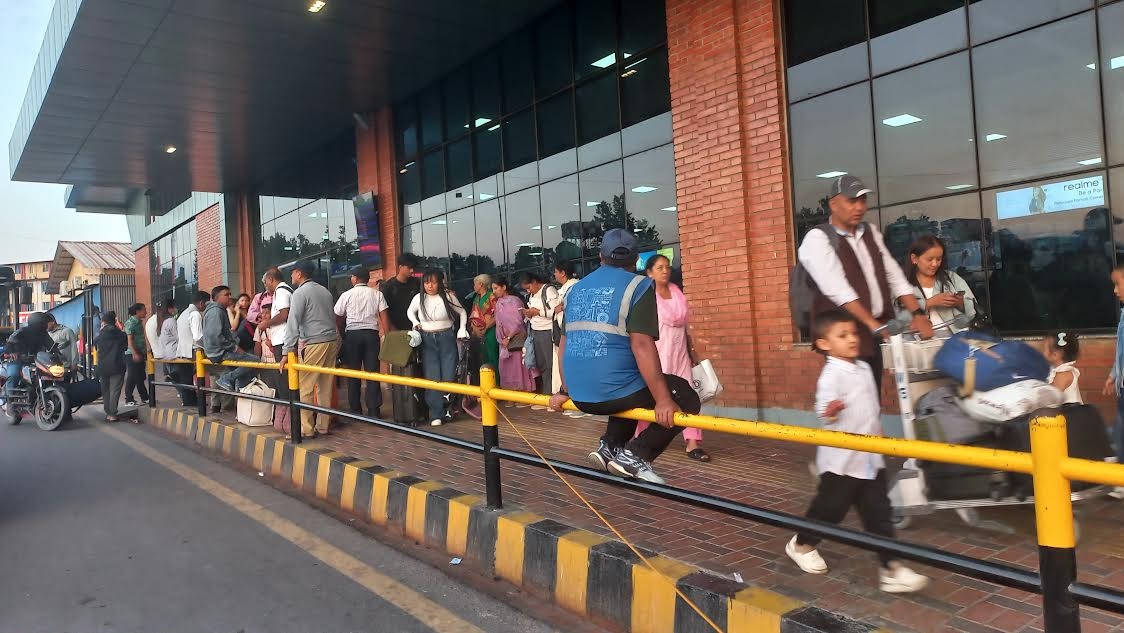 अध्यागमनद्वारा भिजिट भिसामा कुवेत उड्न लागेका २२ युवती विमानस्थलबाट फिर्ता