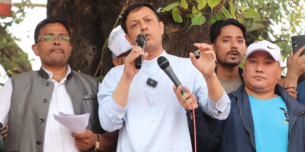 अनुमतिबिना निजी टेलिफोन संवाद बाहिरिएपछि डिपी अर्यालको आक्रोश, भने– ‘कानूनी प्रक्रियामा जान्छु’