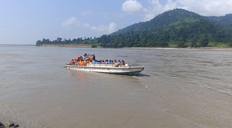 सप्तकोशी नदीमा ‘जेटबोट’ सञ्चालन