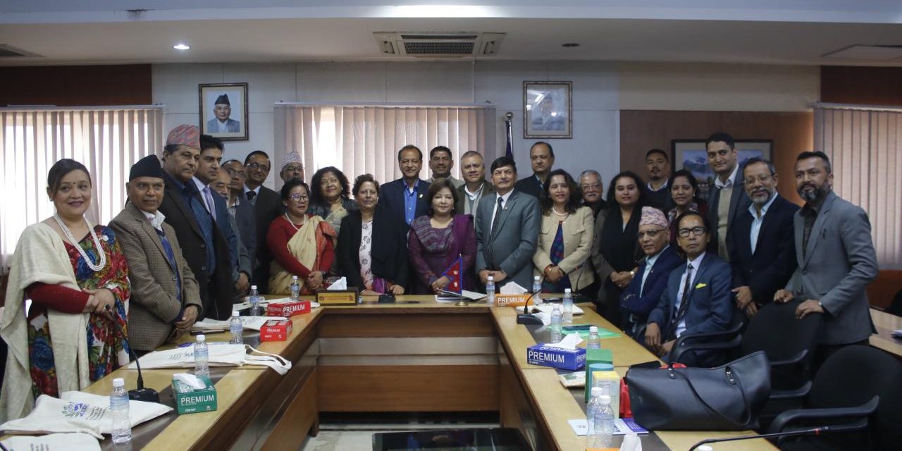 आर्थिक कूटनीतिलाई प्राथमिकतामा राख्न परराष्ट्रमन्त्रीको आग्रह