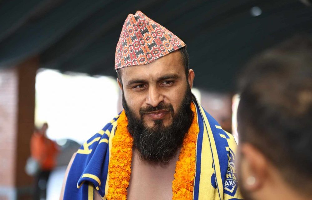 एनपीएल खेल्न जिशान मक्सुद नेपालमा