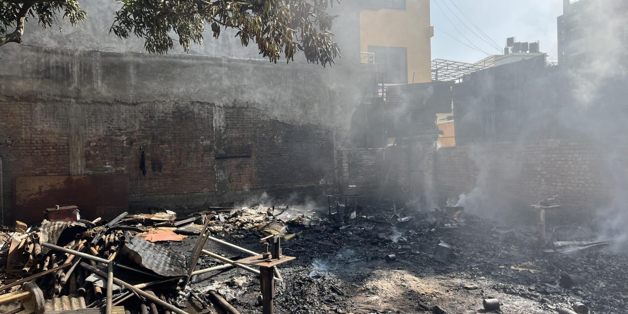 नक्सालको फर्निचर कारखाना आगलागीमा, थप विवरण आउन बाँकी