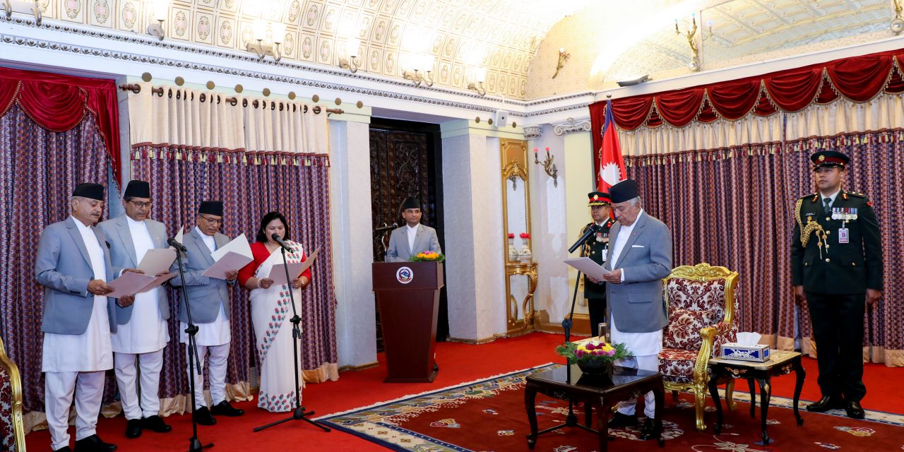 राष्ट्रपतिसमक्ष नवनियुक्त ४ राजदूतको शपथ