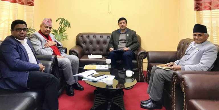 सिंहदरबारमा चार ठूला दलका प्रमुख सचेतकहरु छलफलमा