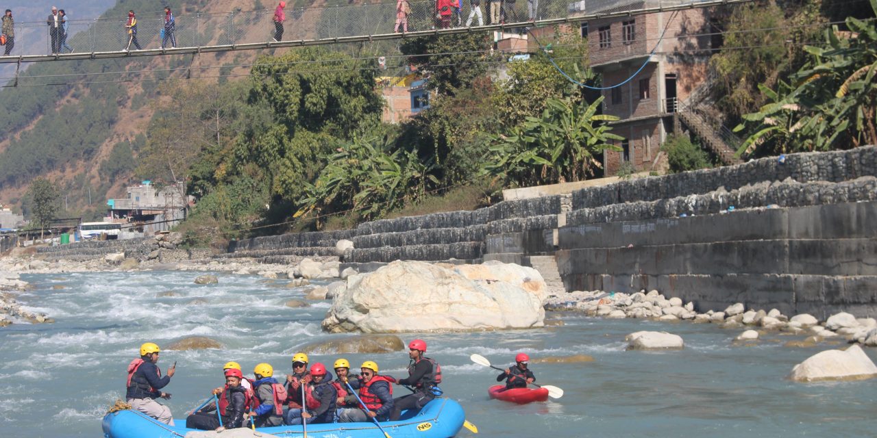 कालीगण्डकी नदीमा र्‍याफ्टिङ सञ्चालन