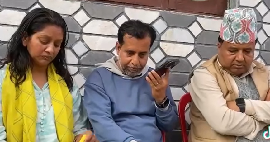 प्रकृति लम्सालको घरमा पुगे महेश बस्नेत, प्रधानमन्त्रीले गरे फोनवार्ता
