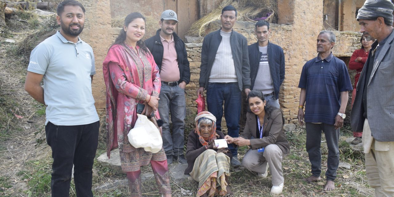 ९६ वर्षमा नागरिकता, अहिले पनि बारीमा काम गर्ने जाँगर