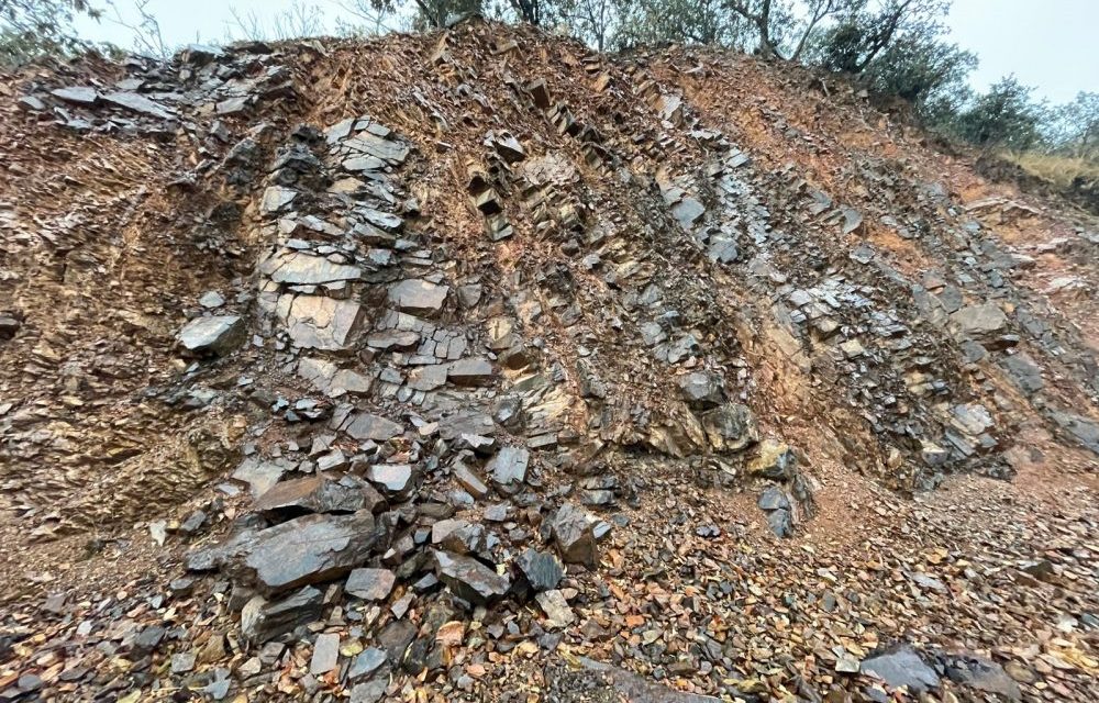 सरकारको ‘ड्रिम प्रजेक्ट’ धौवादी फलाम खानी