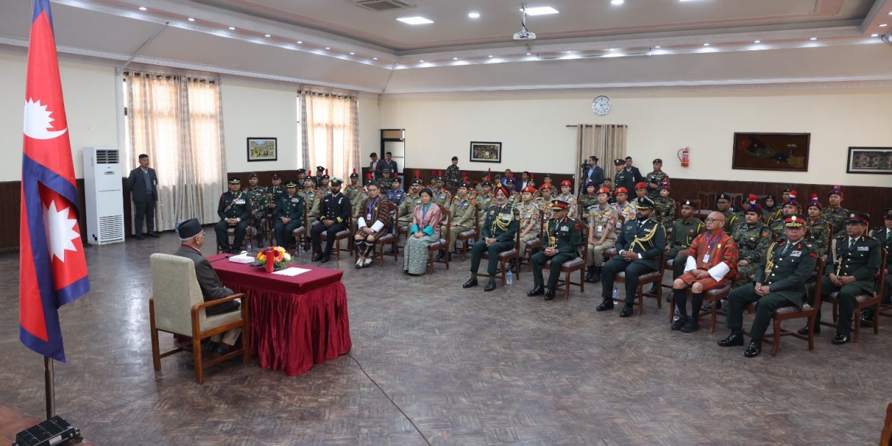 प्रधानमन्त्रीसँग भारत, भुटान र माल्दिभ्सका एनसिसी भ्रमण दलका प्रतिनिधिको शिष्टाचार भेट