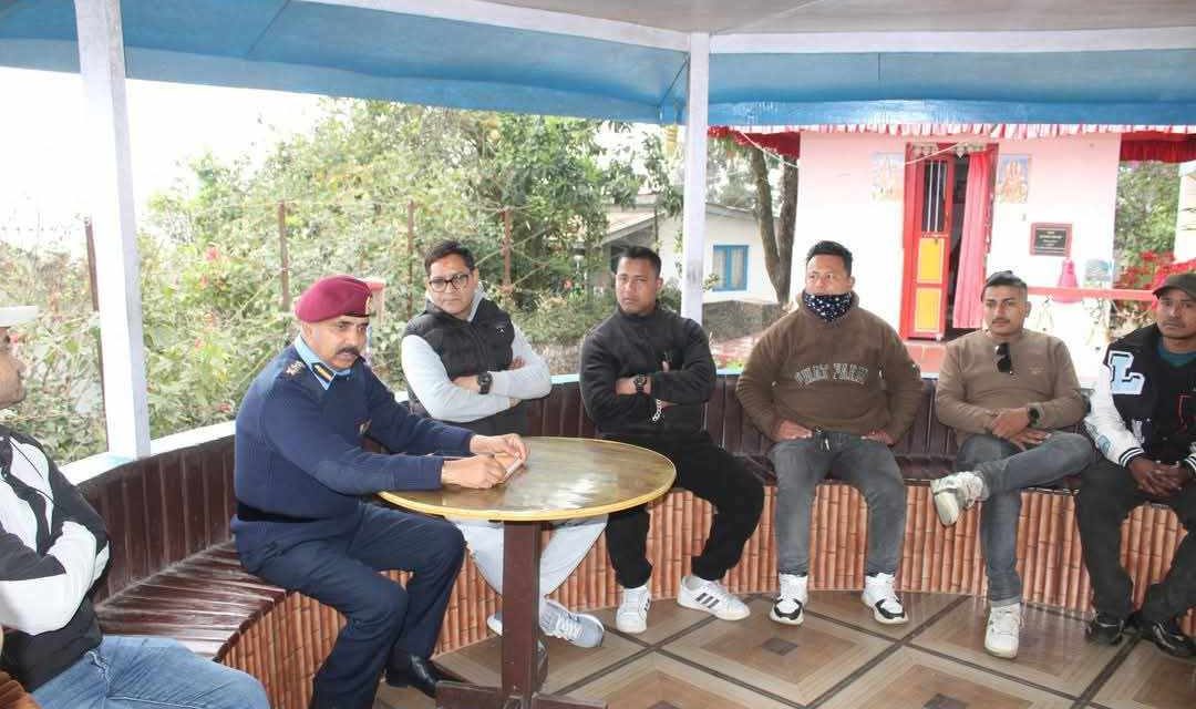 एसपी कोईरालाद्वारा जिप्रका इलाममा विभिन्न विषयमा छलफल र अन्तरक्रिया