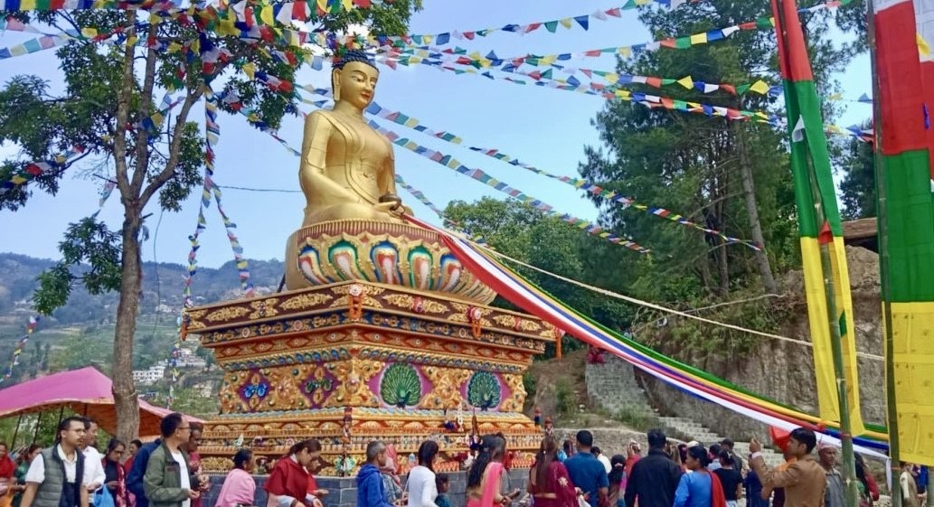 भुइँचालो डाँडामा ३० फिटको बुद्धको प्रतिमा निर्माण