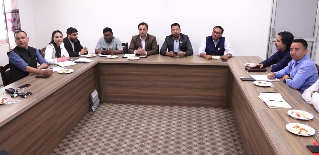 सदनमा गृहमन्त्री लेखकको राजीनामा माग गर्ने रास्वपाको निर्णय