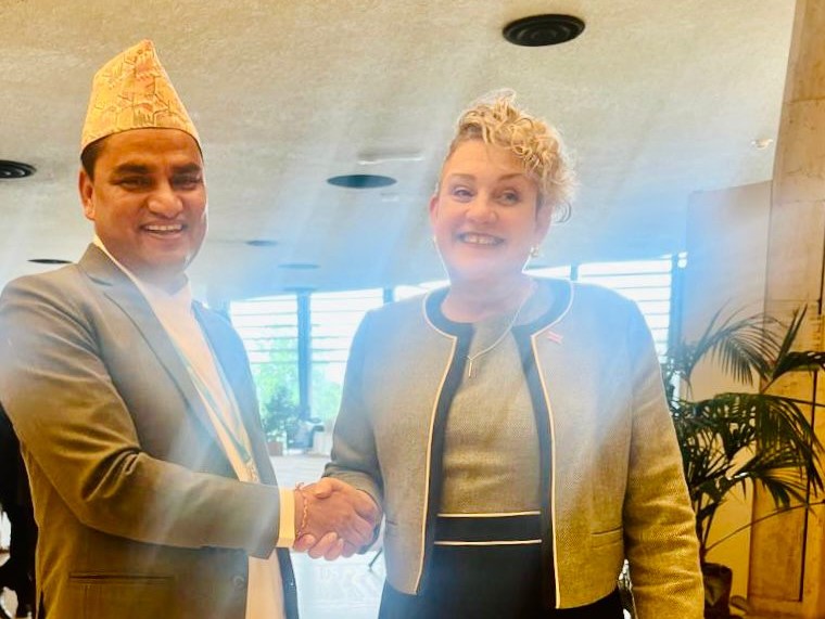 बेलायती उपमन्त्रीद्वारा नेपालको स्वास्थ्य सेवा सुधारको प्रशंसा