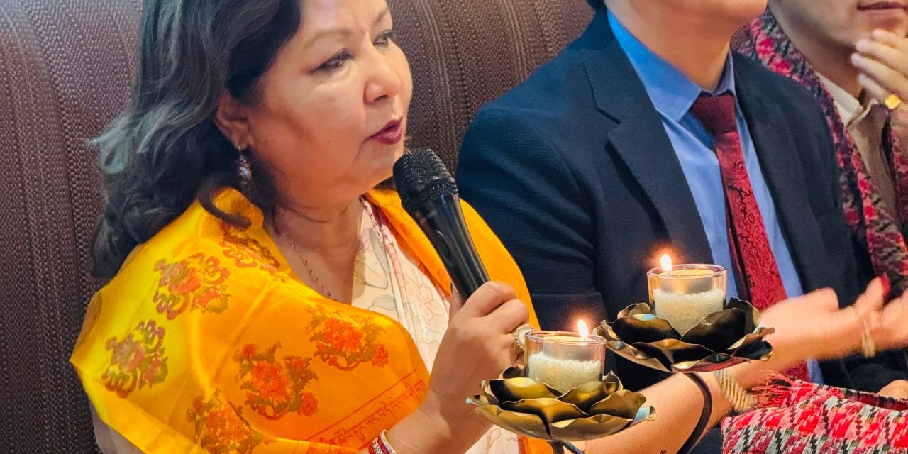 अहिलेकै नकारात्मक सोचले देश बन्दैन : परराष्ट्रमन्त्री