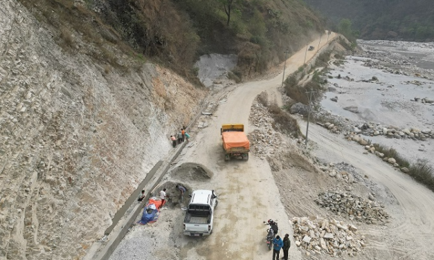 बलेवा–मालढुङ्गा खण्ड स्तरोन्नति गरिँदै
