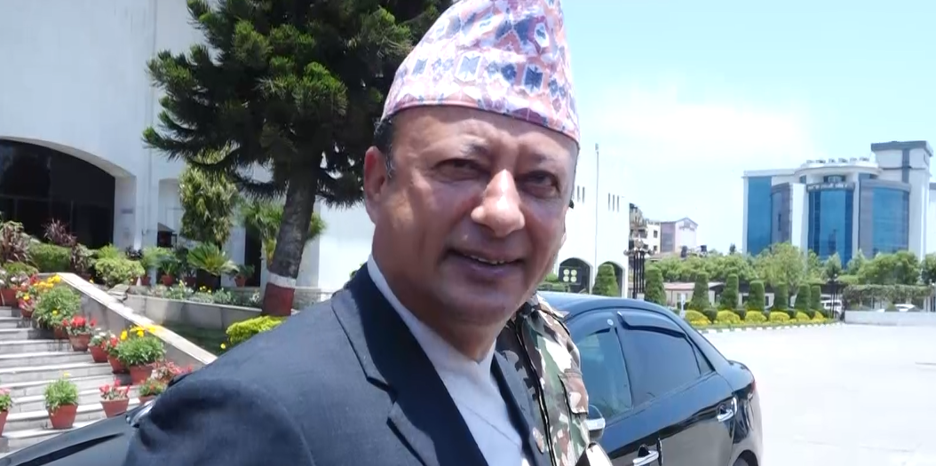 प्राधिकरण घाटामा गएको भन्नेलाई ‘यथार्थ अध्ययन गर्न’ मन्त्री खड्काको सुझाव