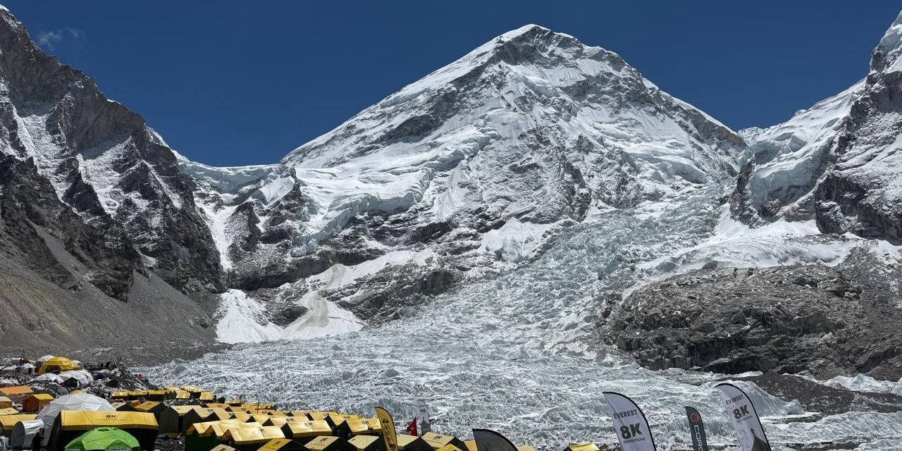 प्रतिकूल मौसमका कारण सगरमाथा आरोहण प्रभावित