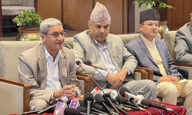 प्रधानमन्त्रीको अभिव्यक्तिबारे गृहमन्त्री : काठमाडौँलाई संगीतमय नियन्त्रण गर्ने भन्नुभएको हो
