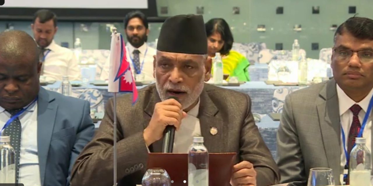 नेपाल प्रकोप र विपद्का दृष्टिमा उच्च जोखिममा रहेको छ : कृषिमन्त्री अधिकारी 