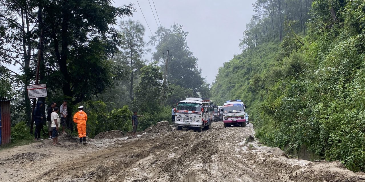धुलिखेल-खावा सडकः पुनःठेक्कामा जान अर्थको सहमति कुर्दै सडक डिभिजन