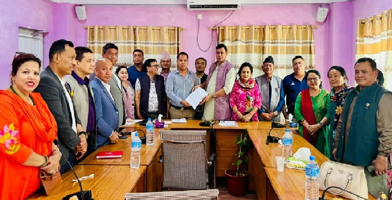 यी हुन् बानियालाई दलको नेता बनाउन कस्सिएका बहुमत सांसद