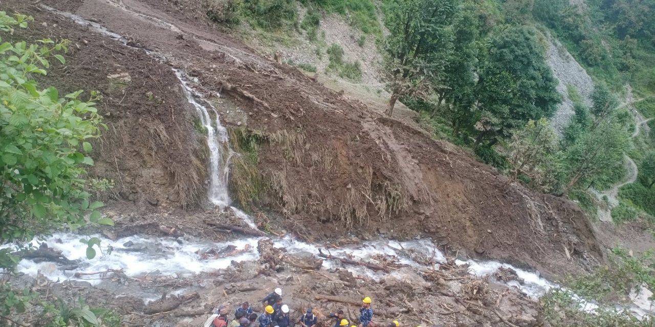 लुम्पीपार पहिरोमा बेपत्ता बालकको शव भेटियो