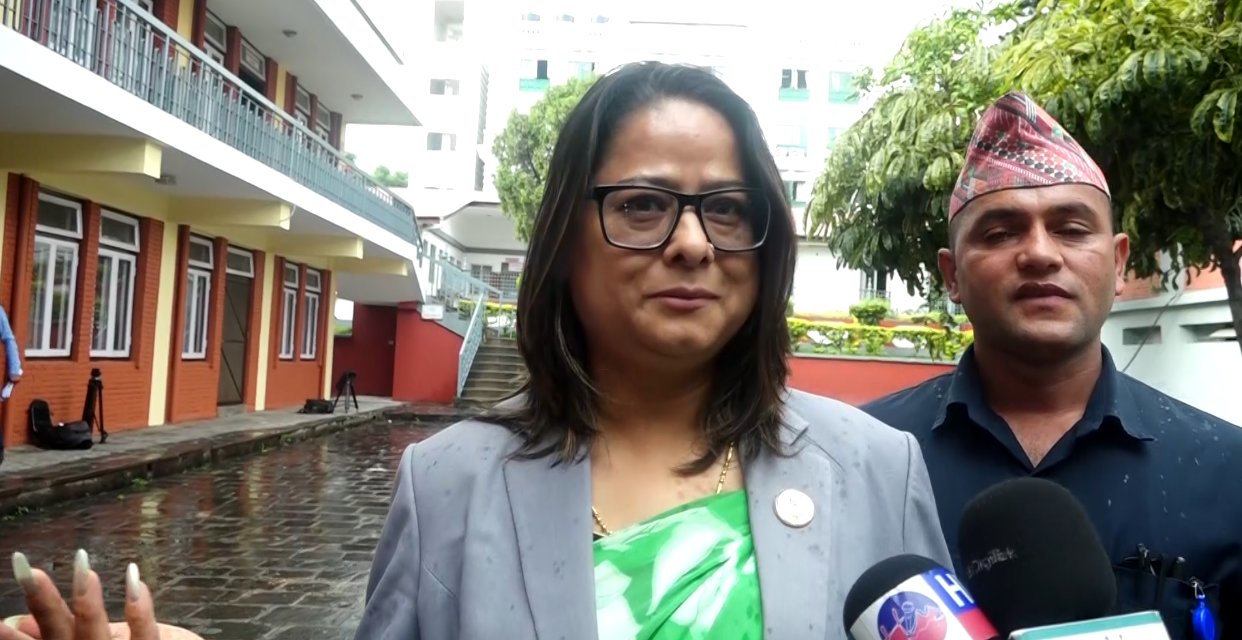 अध्यक्षबाट हटाइएकी रञ्जिता श्रेष्ठ भन्छिन् : विधानविपरीत बसेको राष्ट्रिय भेलाको निर्णय मान्य हुँदैन