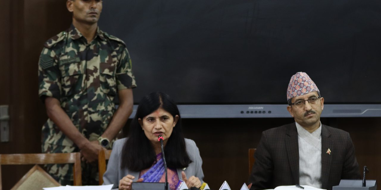 दुर्गममा सेवा गर्न जान नमान्ने कर्मचारीको नाम सार्वजनिक गर्छौं : सामान्य प्रशासनमन्त्री न्यौपाने