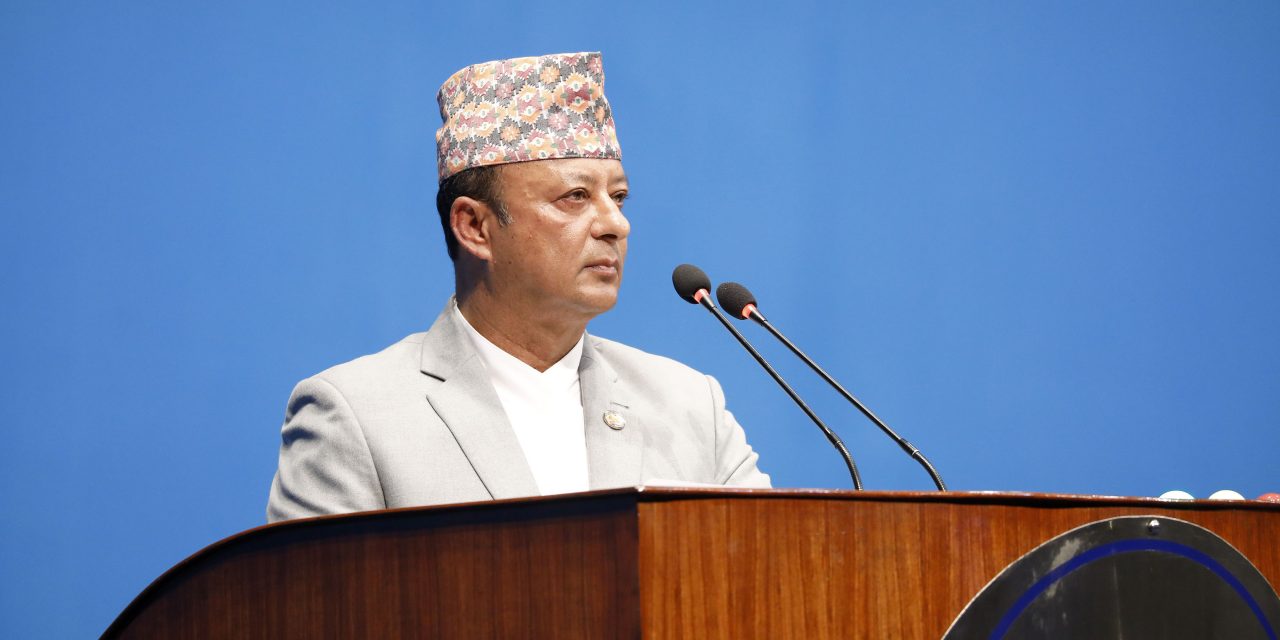 लोडसेडिङ नेपालका लागि विगत भइसक्यो : ऊर्जामन्त्री खड्का