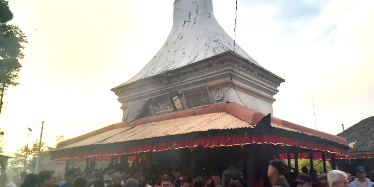 बडादसैँ सुरु भएसंगै देशभरका शक्तिपिठमा भक्तजनको घुइचो