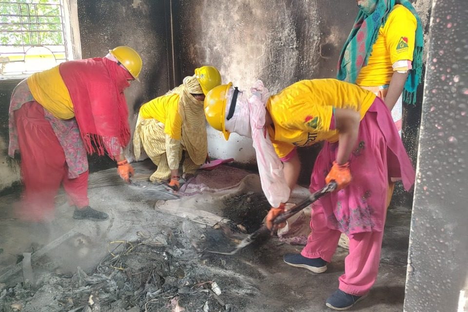 घोराही सिमेन्टद्वारा मालपोत कार्यालयमा सरसफाइ र रङरोगन
