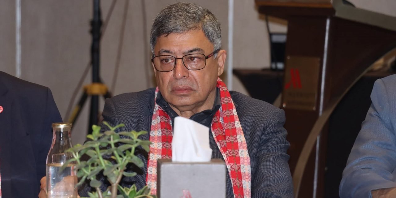 निजी क्षेत्रलाई उठाउन ‘रिफाइनान्सिङ’को व्यवस्था चाहिन्छ : दीपक मल्होत्रा