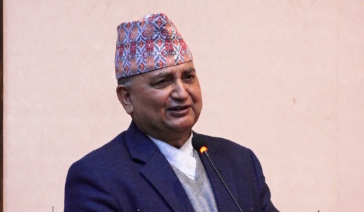 अहिलेको चूनौतिको सामना गर्दै एमालेले मुलुकलाई सही दिशा दिने