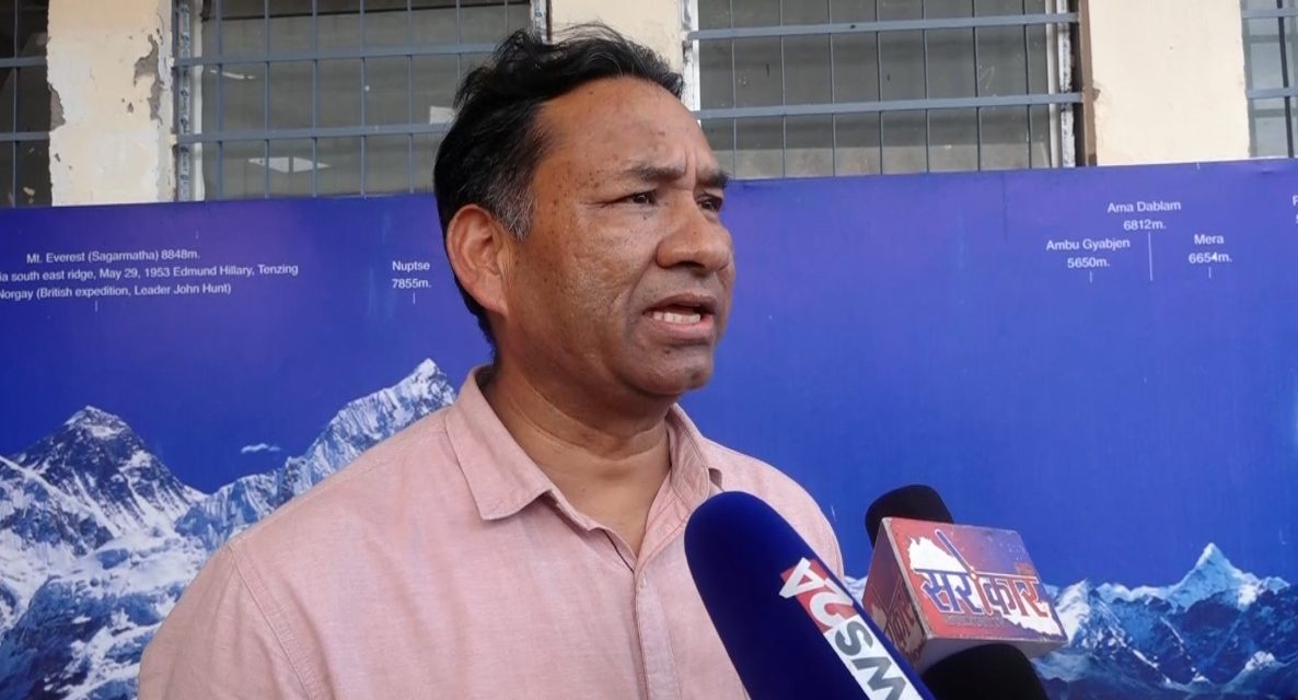 कर्ण थापाद्वारा एमाले विधान महाधिवेशनमा छलफलका लागि फरक मतसहितको दस्तावेज दर्ता