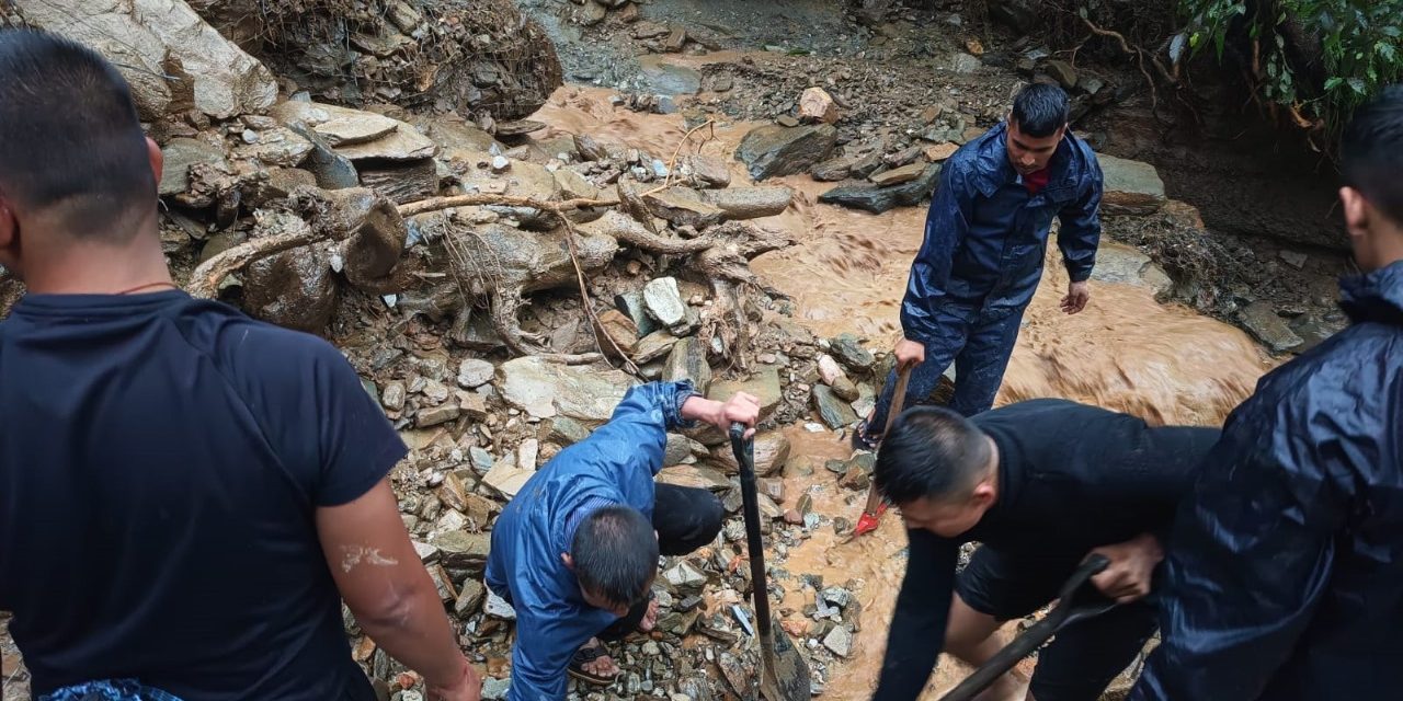 बलेफी पहिरोमा परी २ बालिका बेपत्ता, प्रहरीद्वारा खोजी जारी