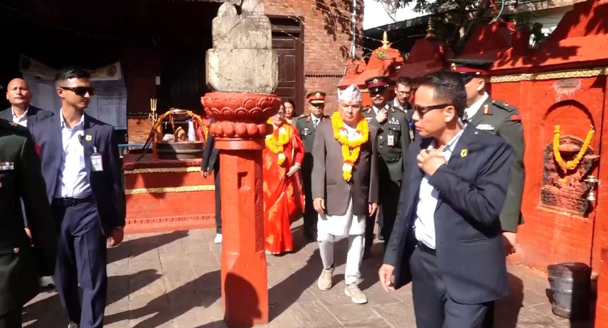 राष्ट्रपति पौडेलद्वारा नक्साल भगवतीको दर्शन