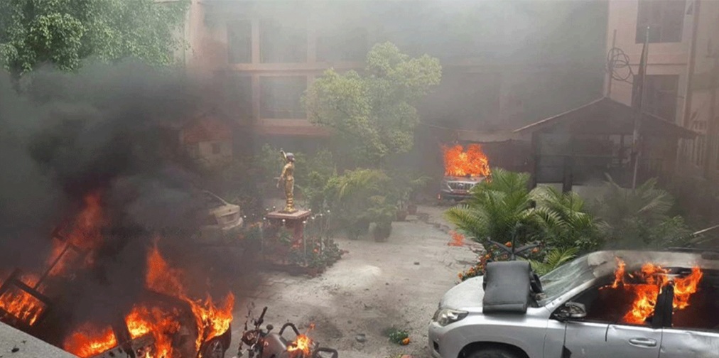 सर्वोच्च, विशेष र काठमाडौँ अदालतमा आगजनी