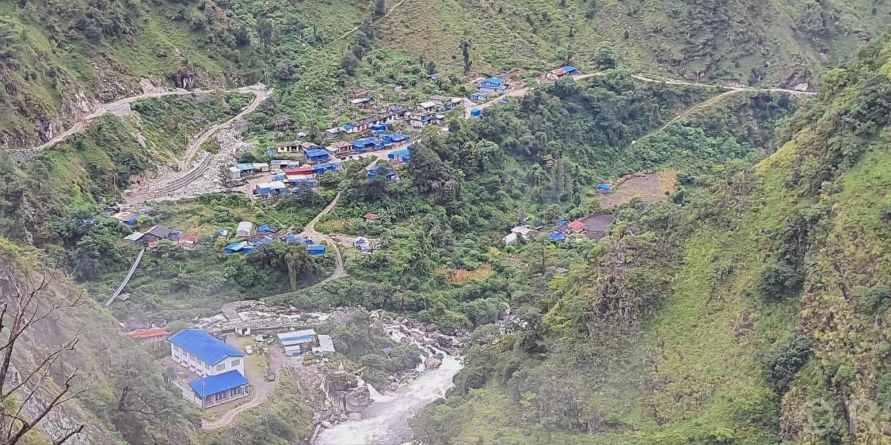 सडक पुगेपछि अपिहिमालको व्यापारिक केन्द्र बन्दै मकरीगाड