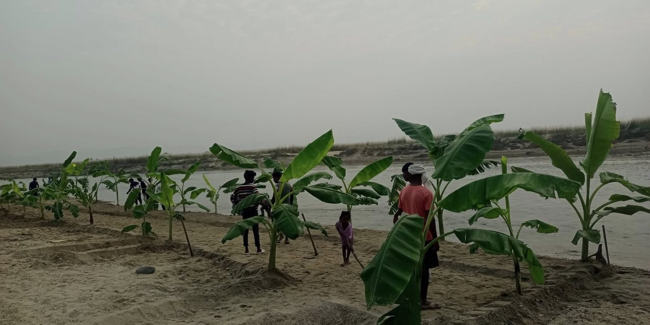 मिथिलाञ्चल छठमय धुनमा झुम्दै