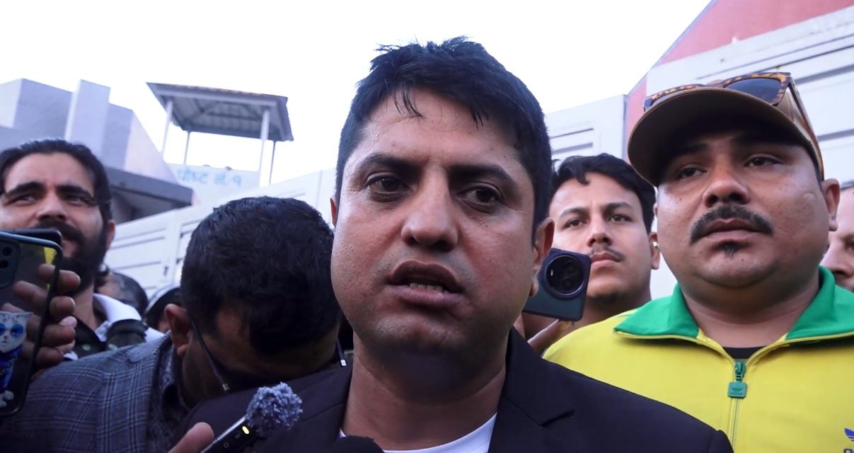 अनेरास्ववियुद्वारा बालेन र सुदनसहित ६० जनाविरुद्ध उजरी, प्रहरीले माग्यो २४ घण्टाको समय